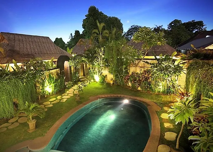 ホテル The Haere Seminyak - By Astadala