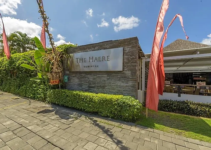 ホテル The Haere Seminyak - By Astadala スミニャック
